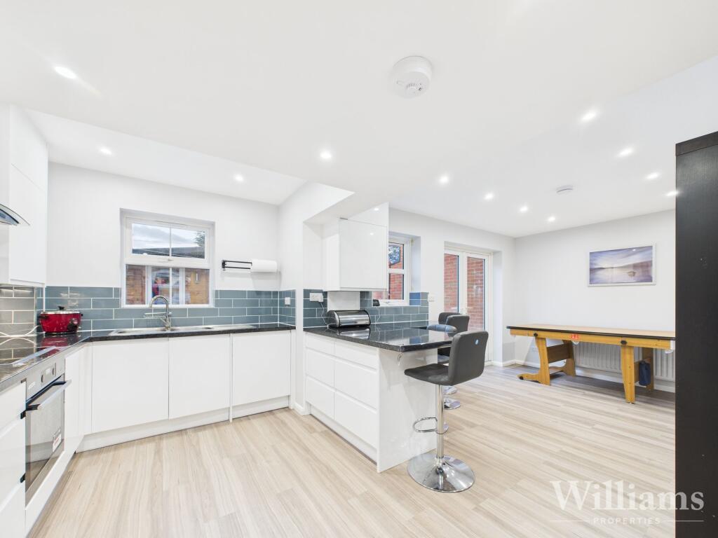 Kitchen/ Diner