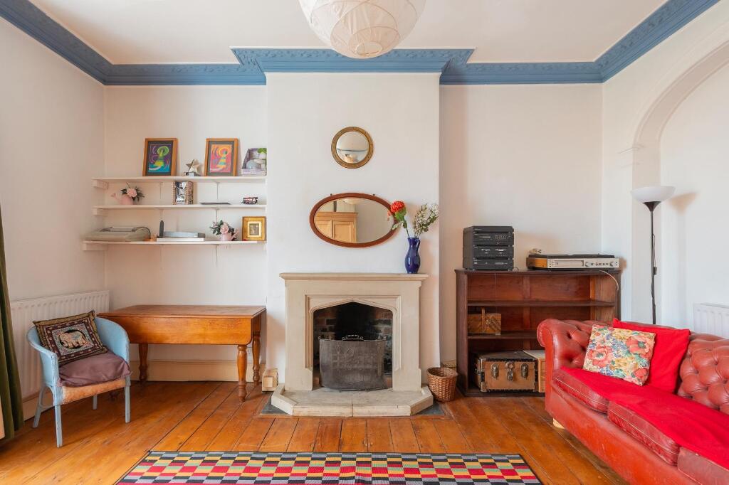 2F6RMR - Reception Room H.jpg