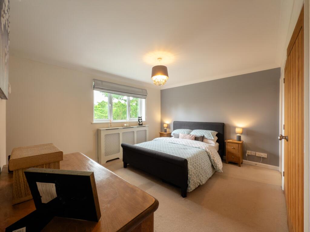 20250528102606 - IMG_8349 - 43 Burnt House Lane, K