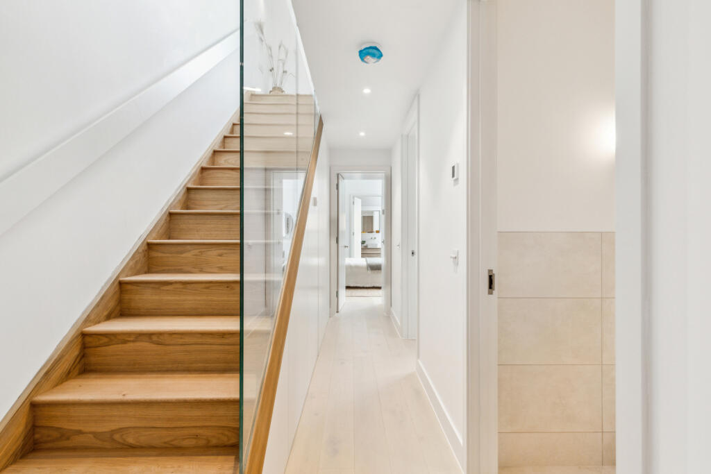 Picture No. 07