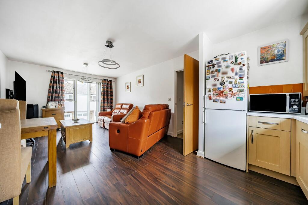 Living Room/Dining Room/Kitchen (3)