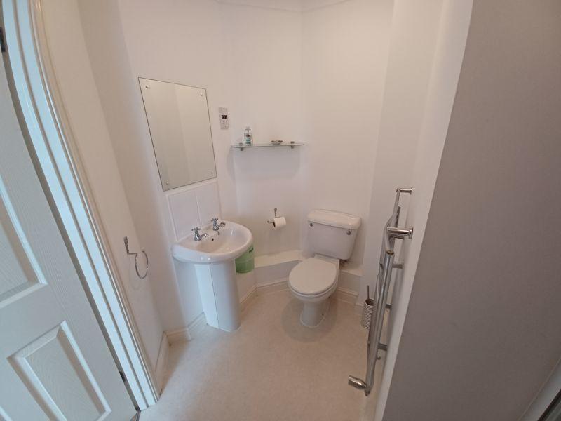 Ensuite