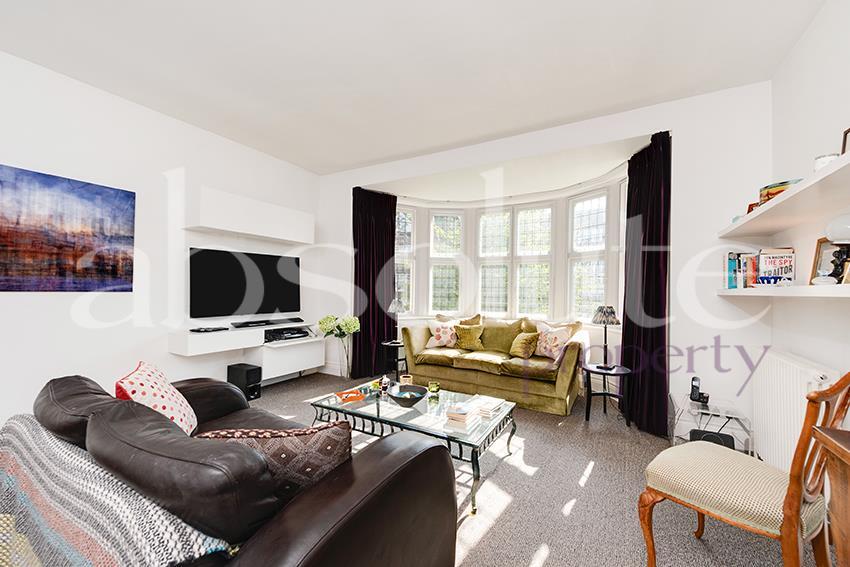 52309 Low res (2).jpg