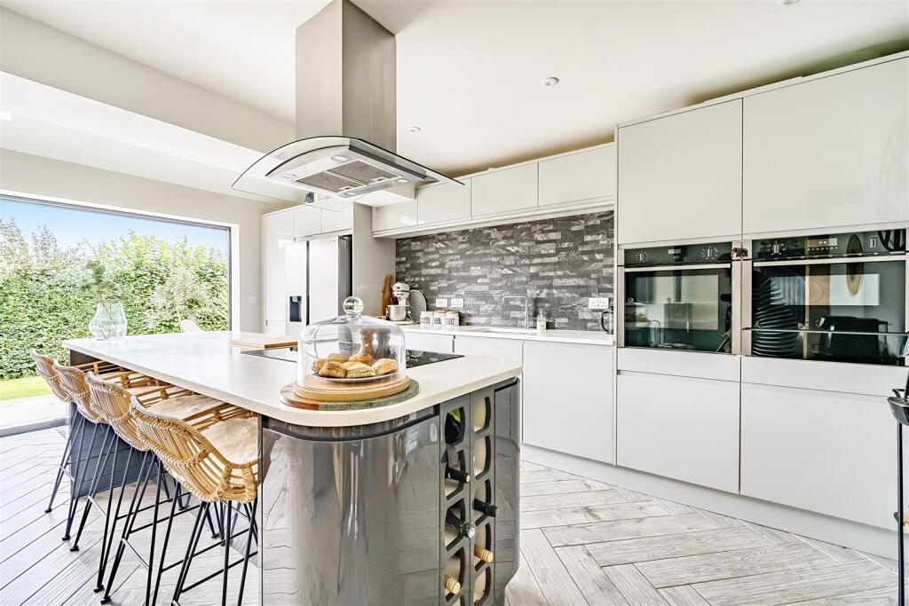 3 Kennel Lane, Paulerspury