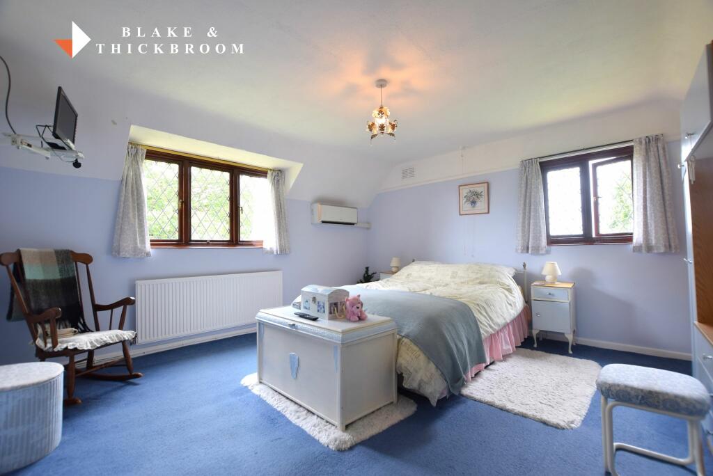 FIRST FLOOR: BEDROOM ONE