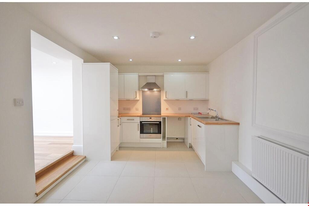 2774c58e-a653-46fe-9161-d865aa920564