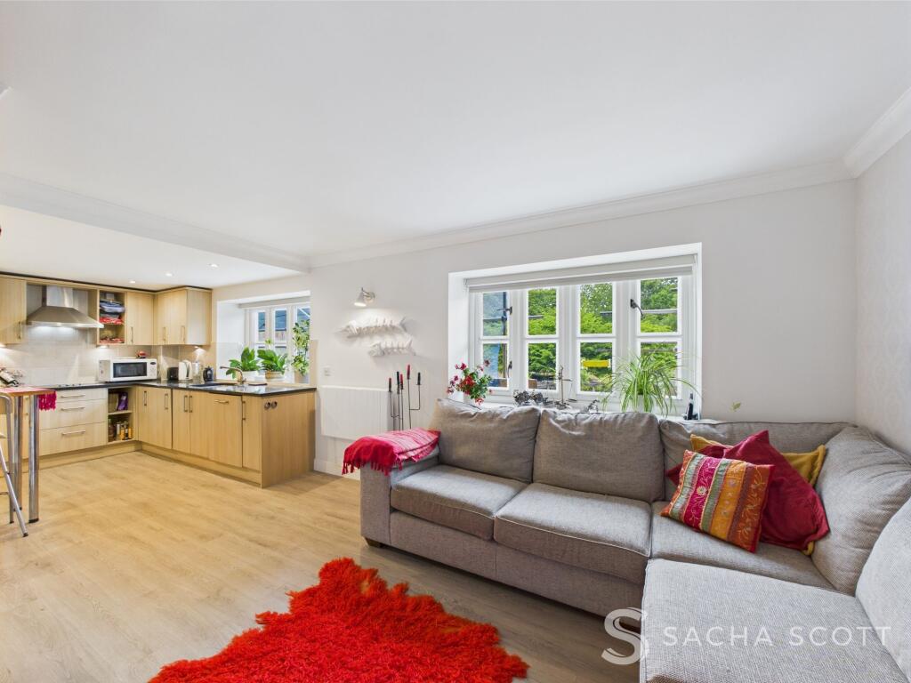 Lounge / Kitchen / Diner