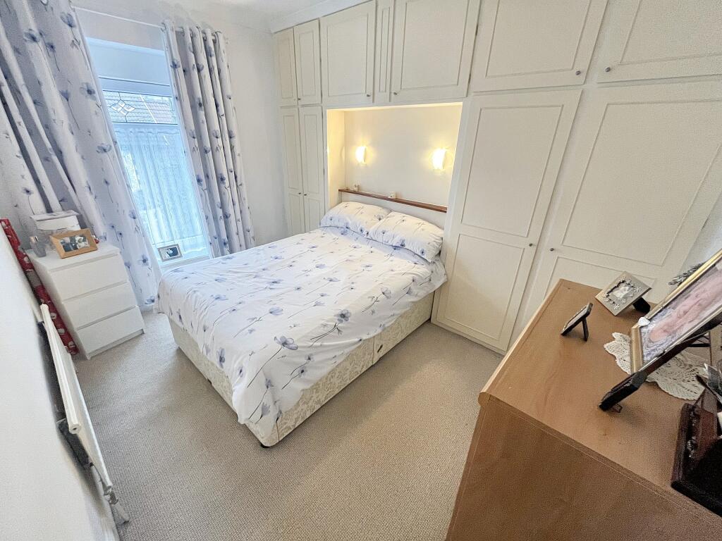 Bed1