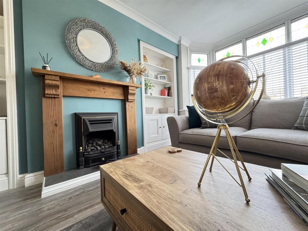 IMG_6049 (Large).JPG