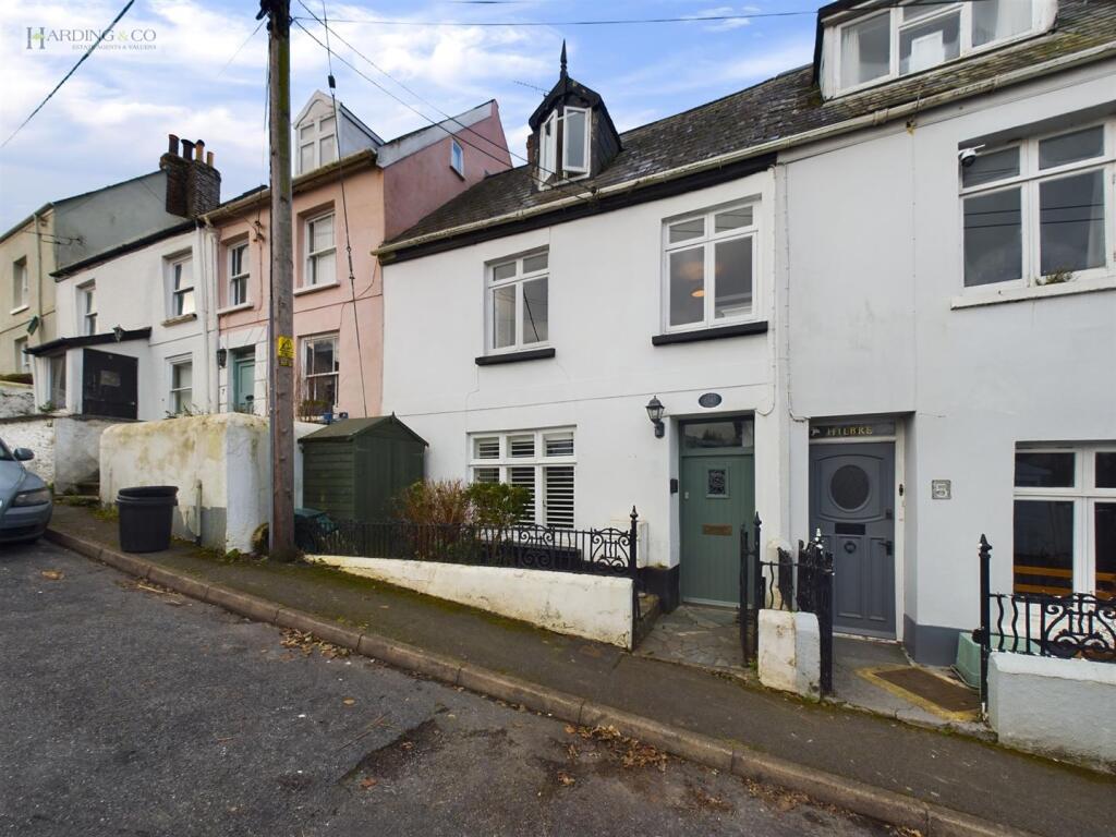 Property Front .1.jpg