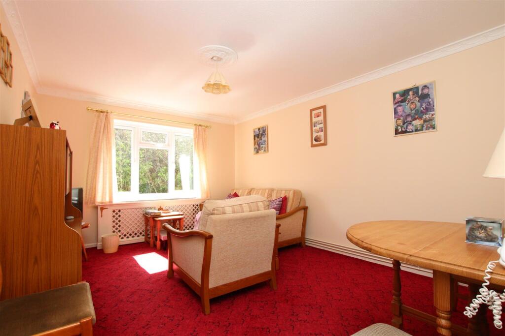 Living Dining Room 2.JPG