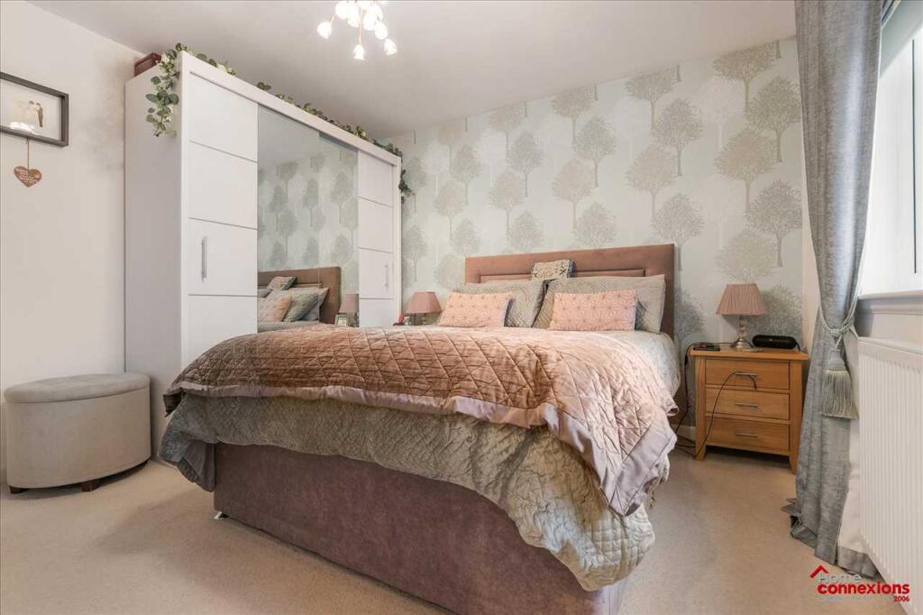 Bedroom One (2)