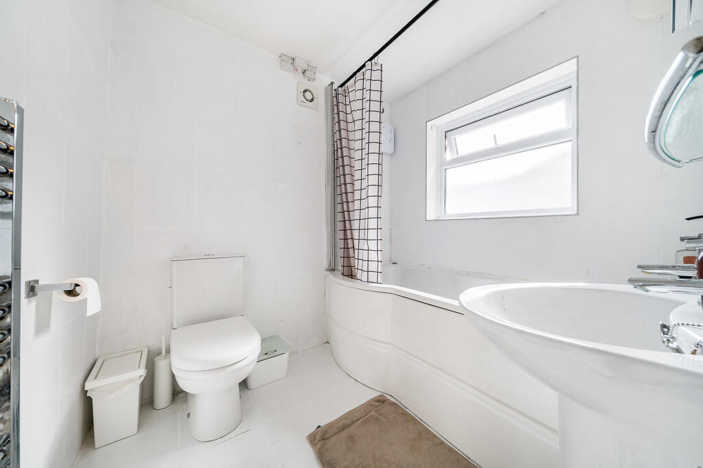 1392779-9-69427bf...