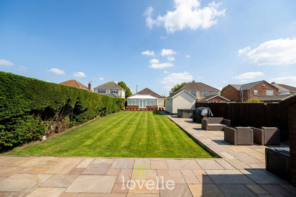 North Sea Lane, Cleethorpes, DN35