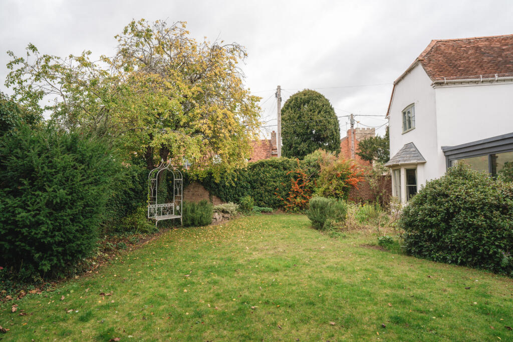 315779 - TheOldFarmhouse_Drayton_HighRes-60.jpg