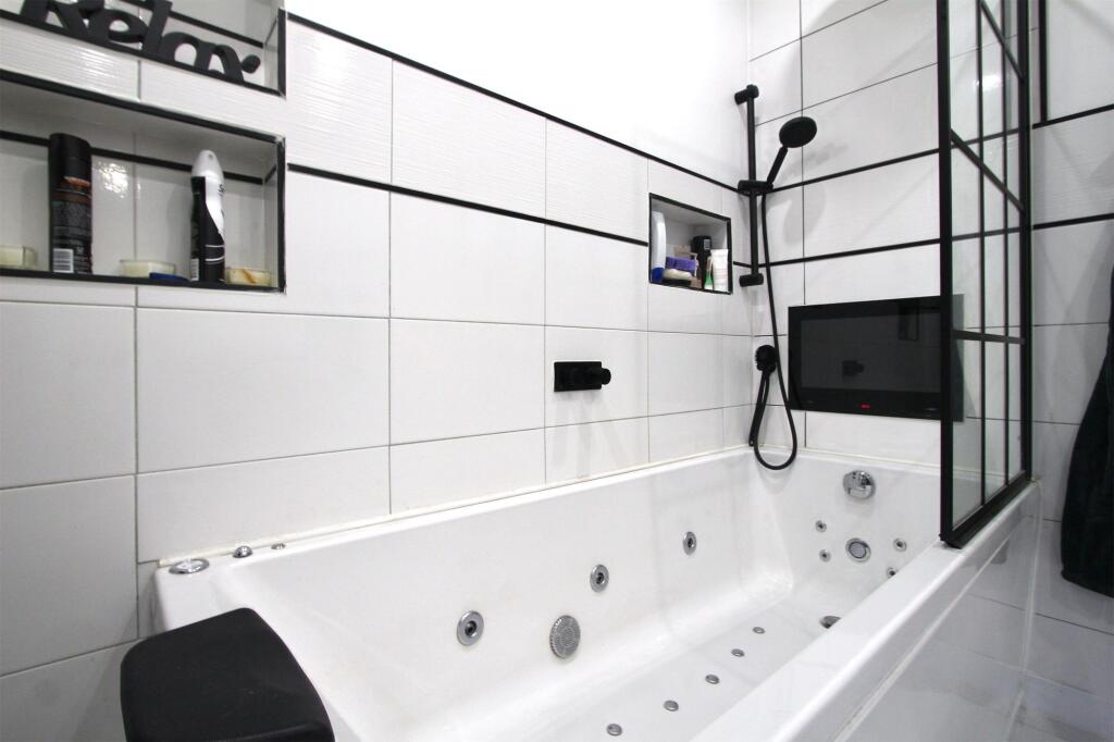 Main Bath
