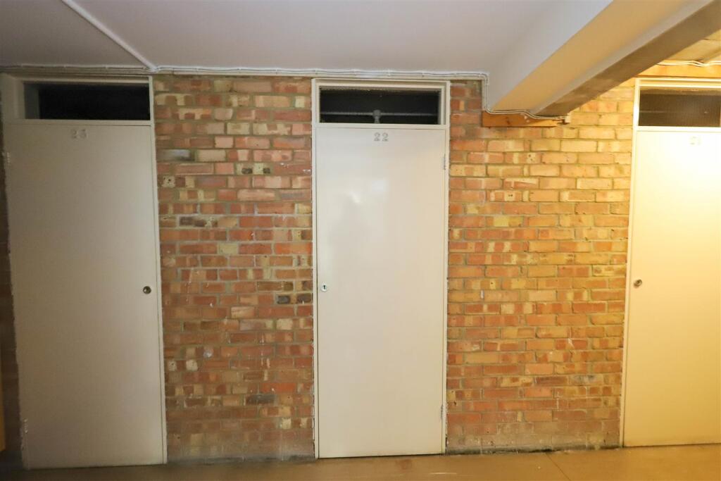 nicholas james tavistock store.jpg