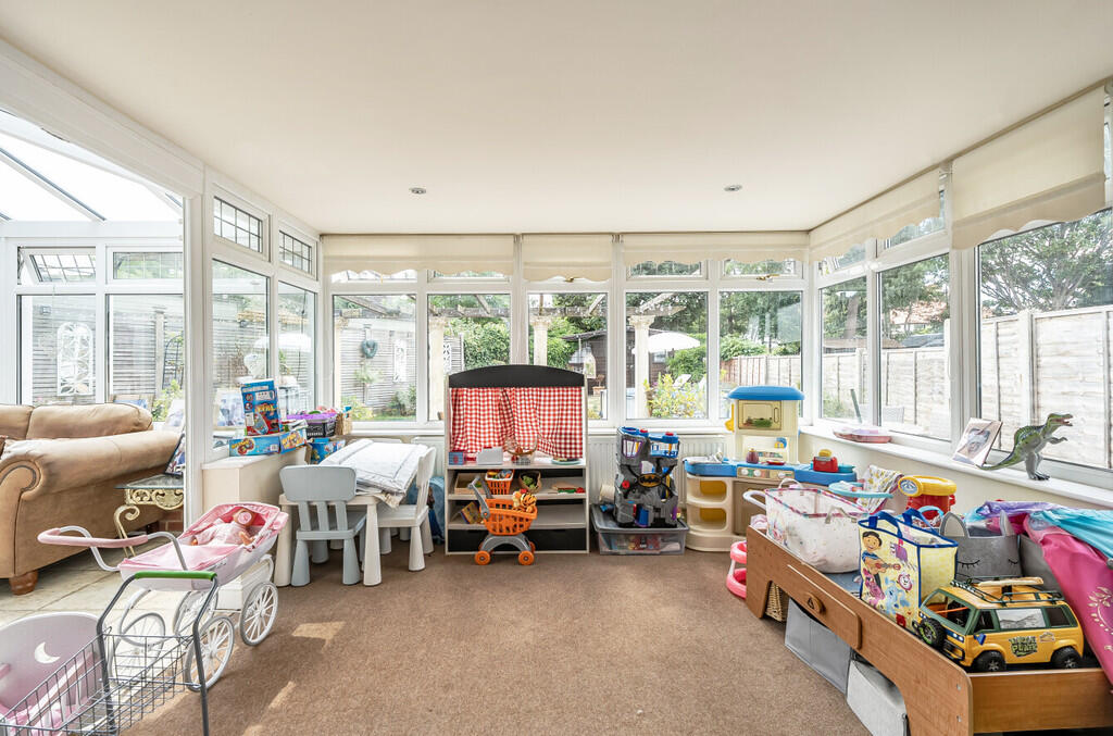 1325600-6-687a76a...