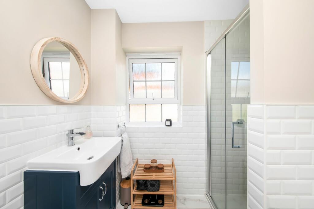 HOUSE BATHROOM
