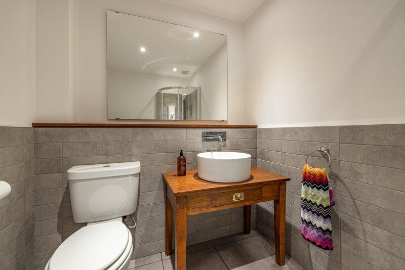 Coach House Shower Room