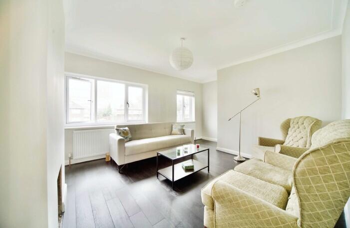 22 Regal Court, Edmonton, London N18 2XU