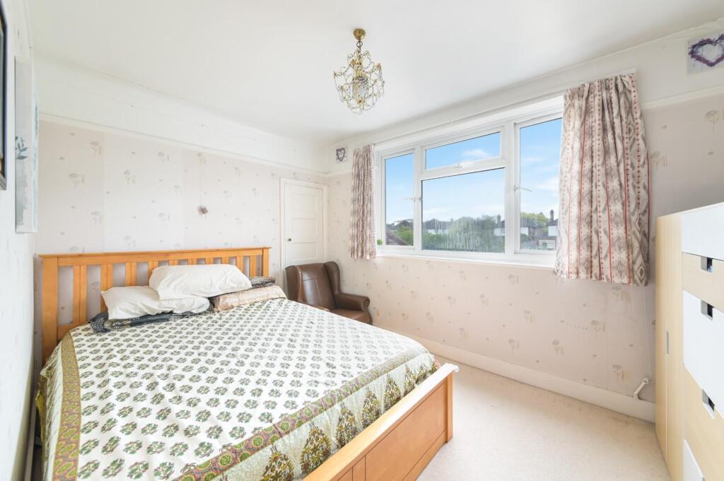 WOODSTONE AVENUE, (2).jpg