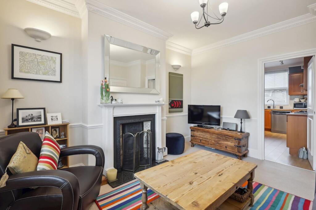 12-c29c5af5-3c53-4c32-8add-2f9cfff91230IMGL3999-me