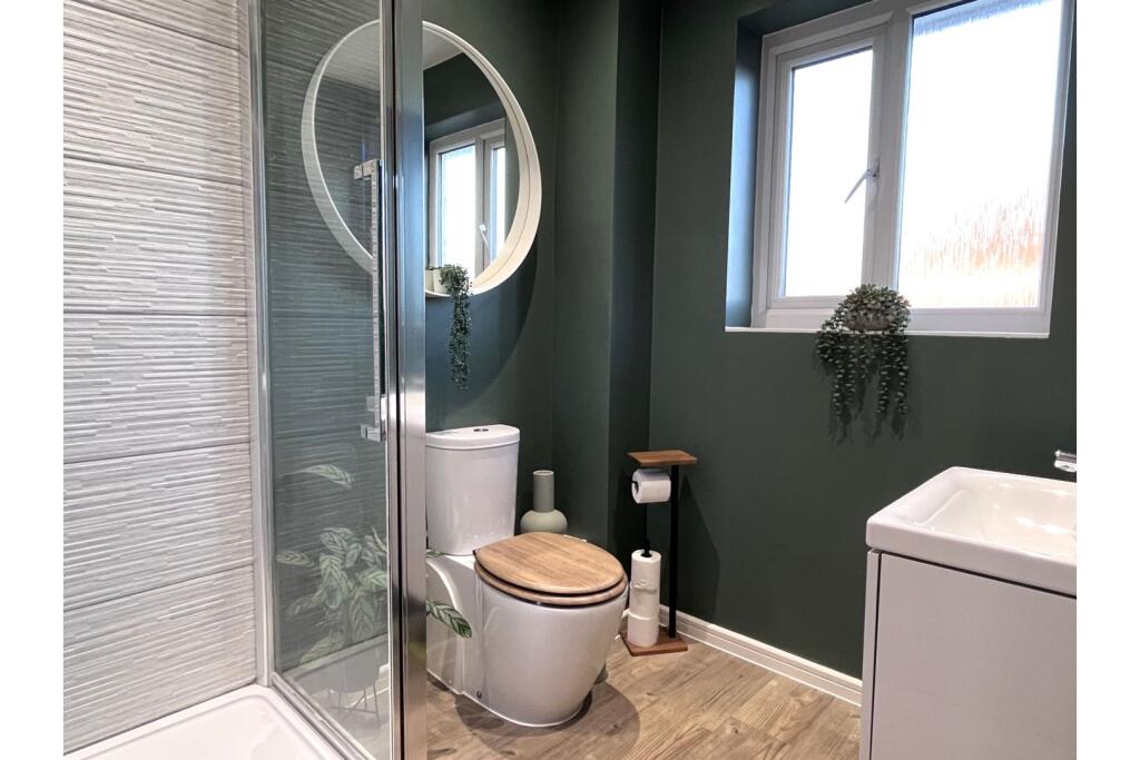 Master En-suite