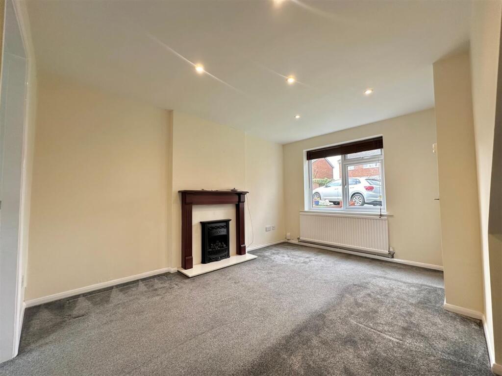 Living Room.jpg