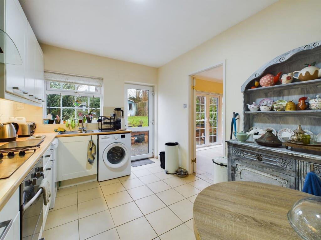 Kitchen/Dining Room