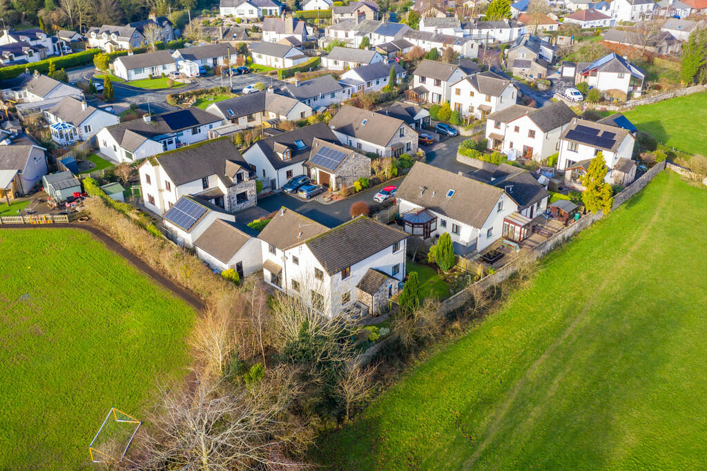 Arial View of 7 O...