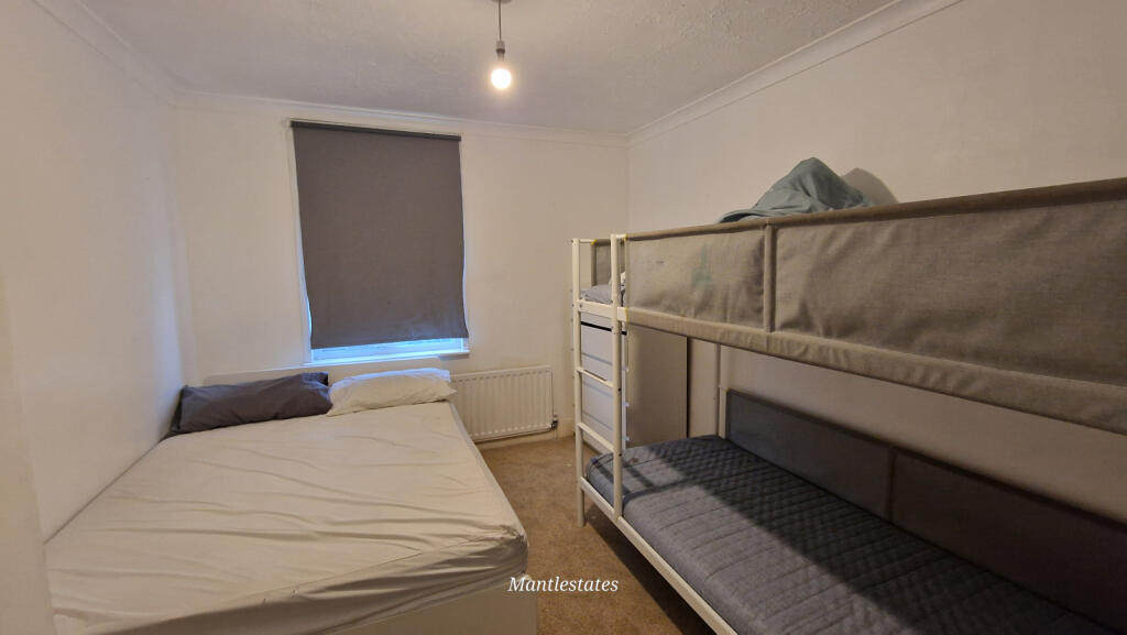 REAR BEDROOM