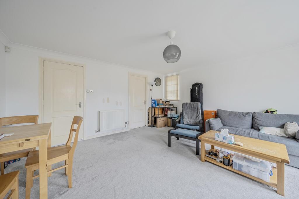 1360462-4-68d6c22...