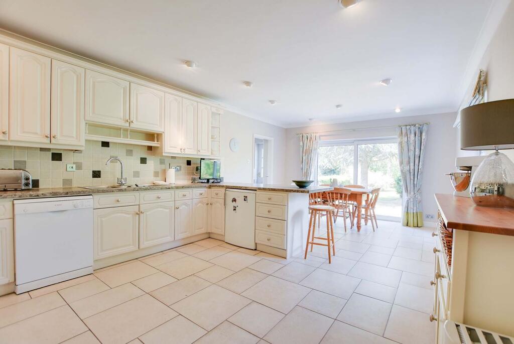 Fitted Kitchen Dining Room