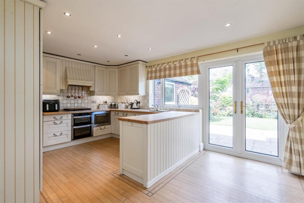 221 Streetsbrook Road Solihull_13.jpg