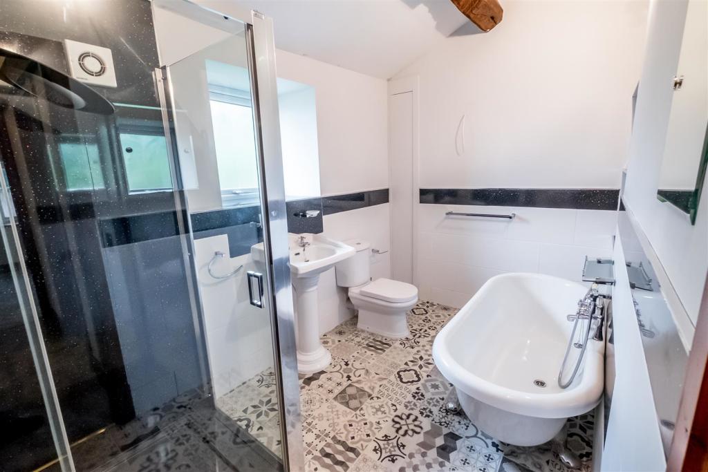 Family bathroom