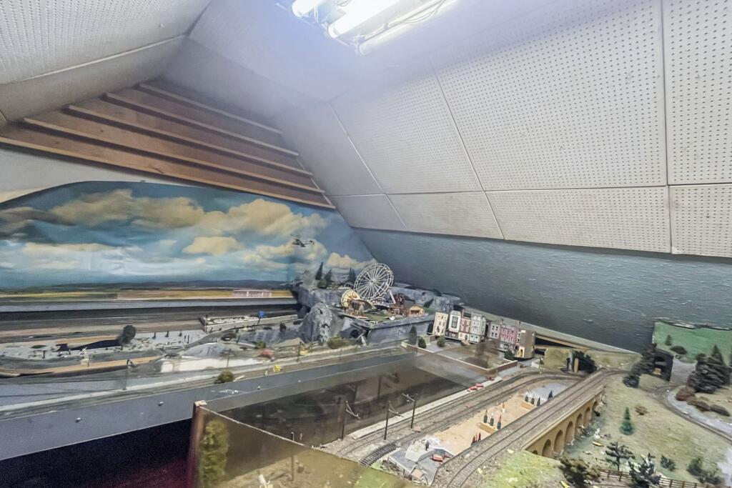 158 Dunley Drive, Croydon, Surrey, CR0 0RE