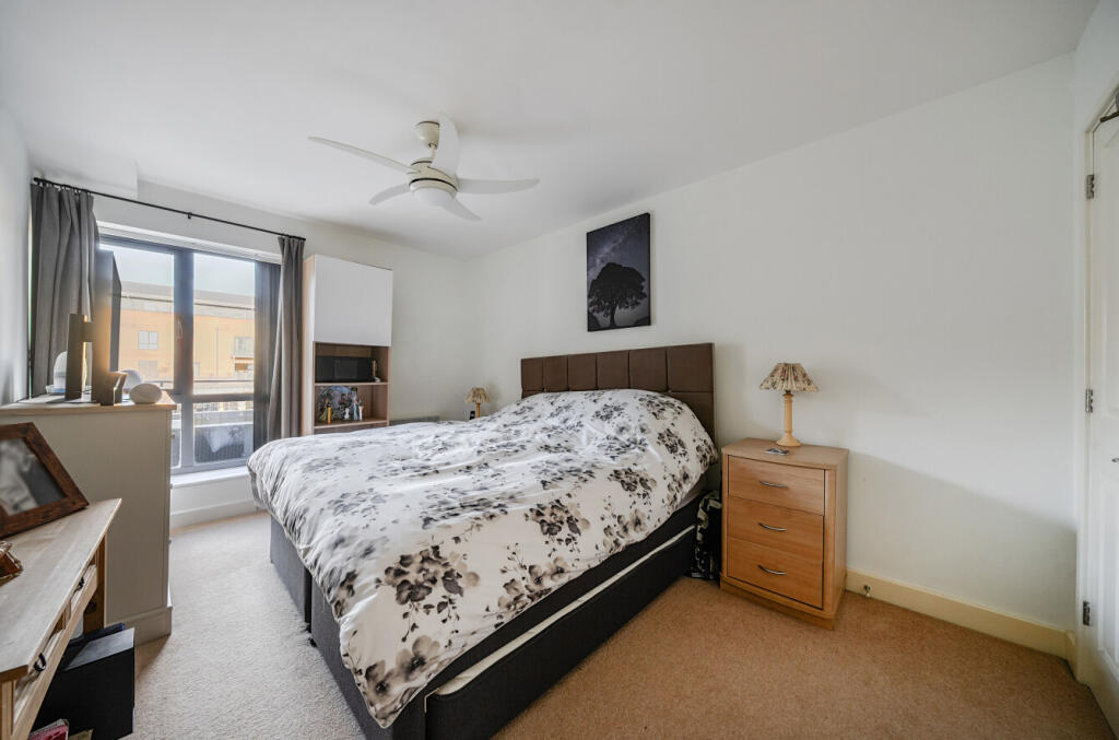 1383179-1-691eecc...