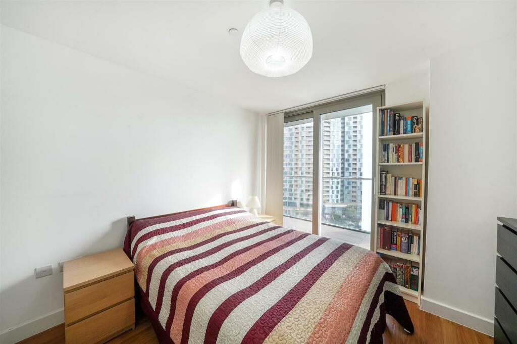 Main Bedroom - Sienna Alto - Renaissance Developme