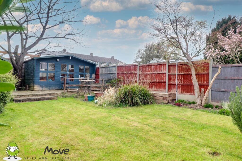 Garden - Ben Brind EweMove Estate Agents