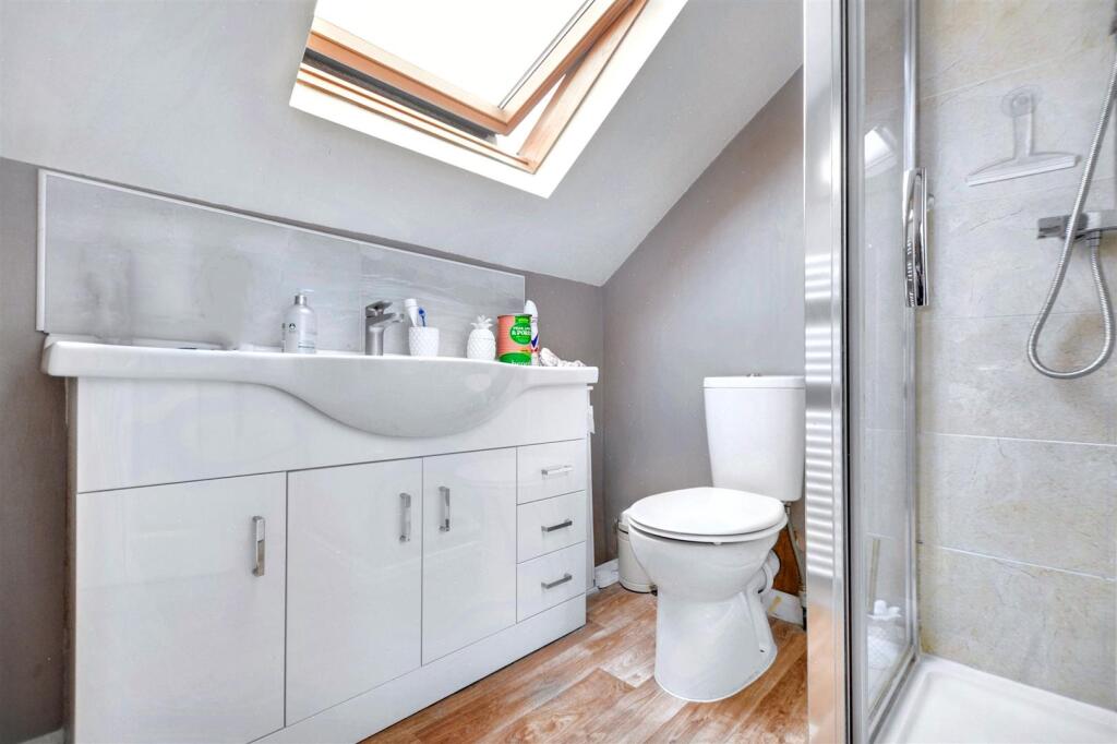En Suite.jpeg