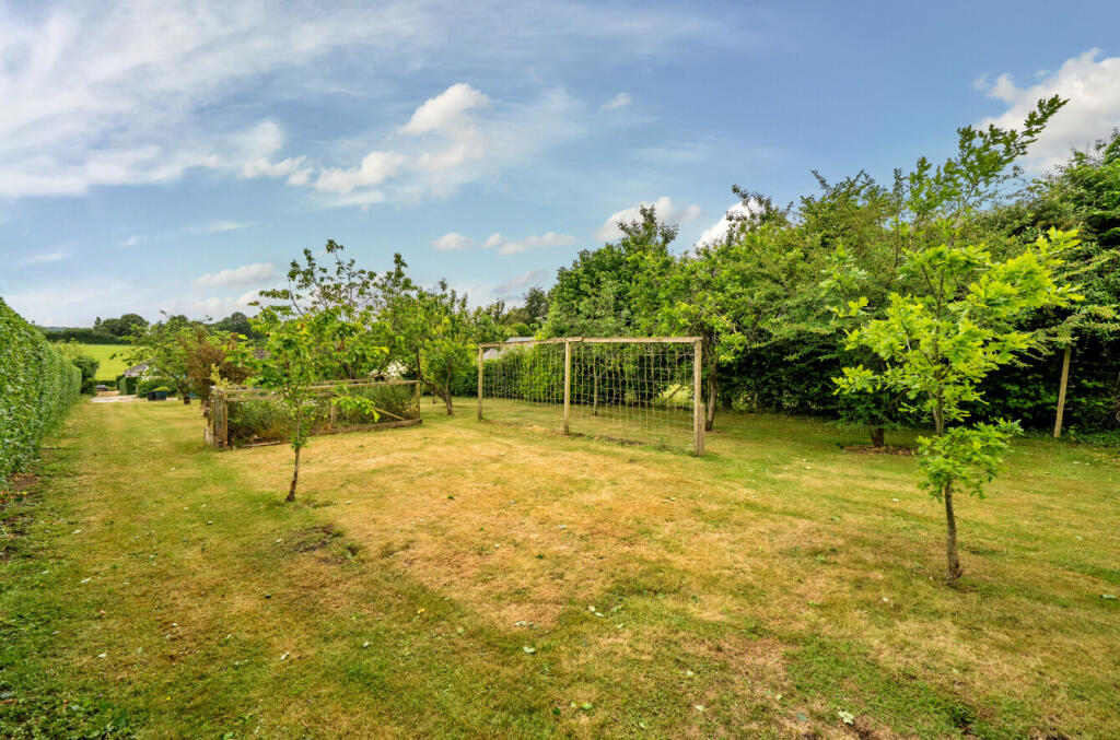 1304311-4-6841d67...