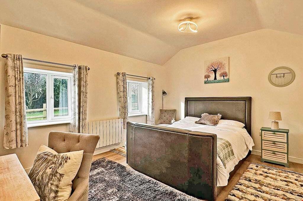 e8d77cdb-1ce6-4bfe-b7b3-b6f66dda6734