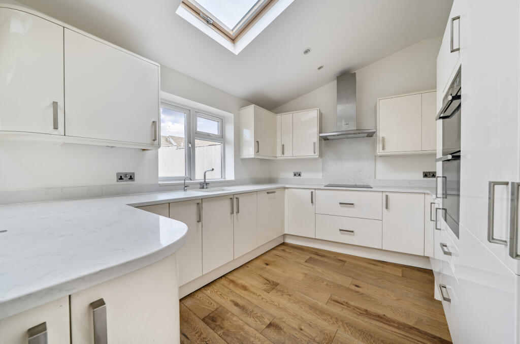 13480081268d2bcc97592a