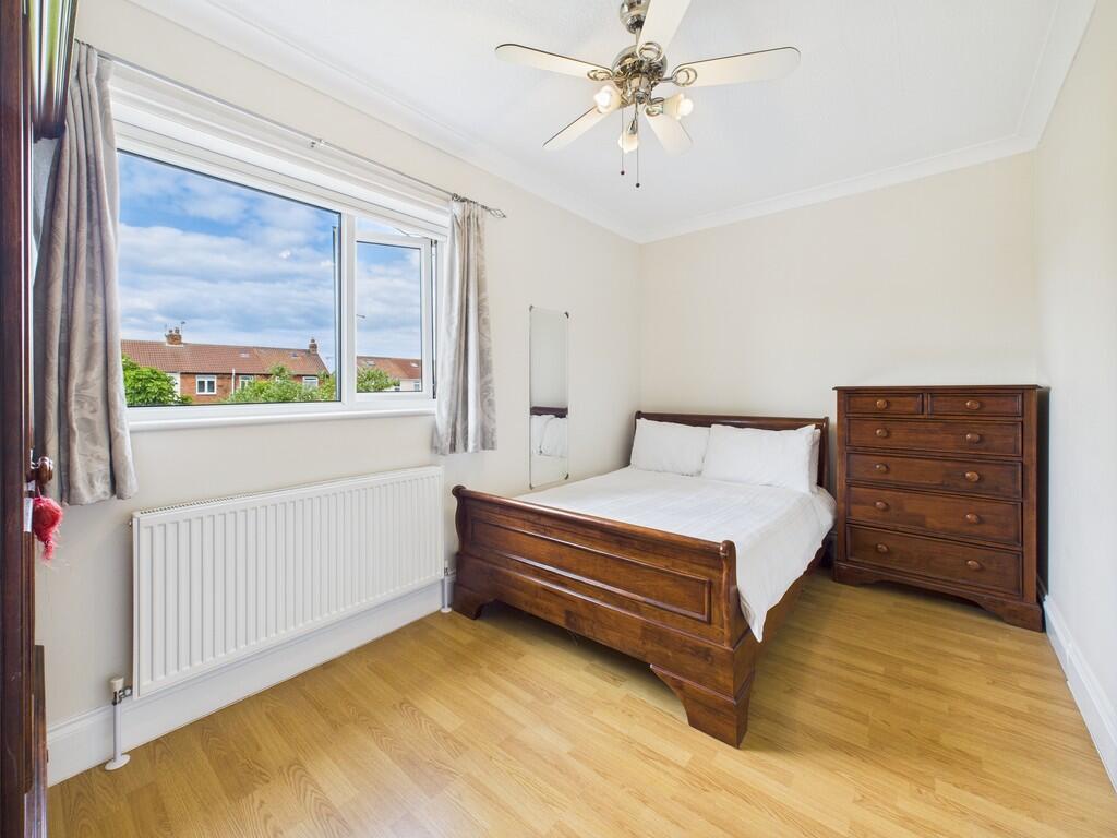 CAM01835G0-PR0217...