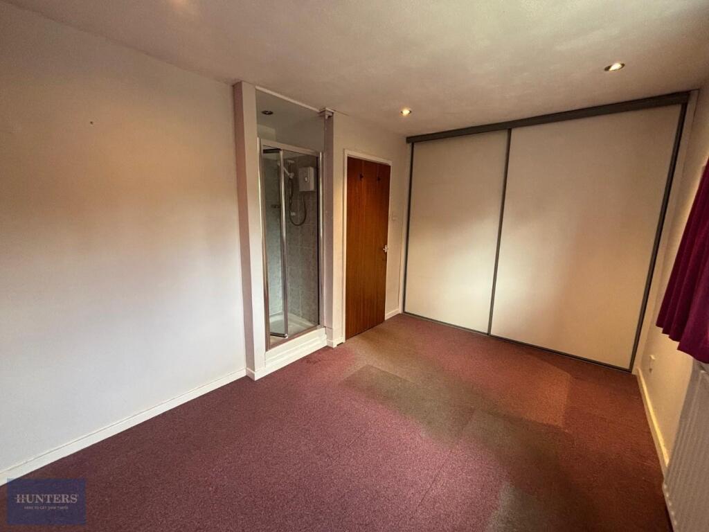 3d7acc62-Bedroom 20One 202.jpg
