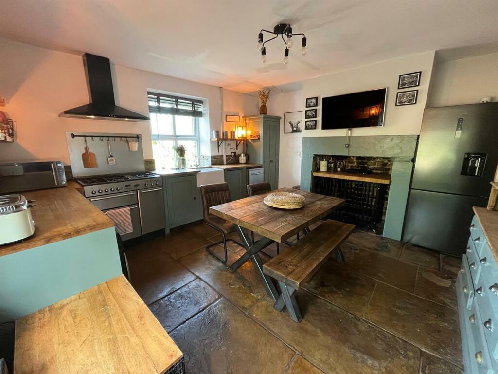 WhatsApp Image 2024-05-10 at 10.02.03 AM (5).jpeg