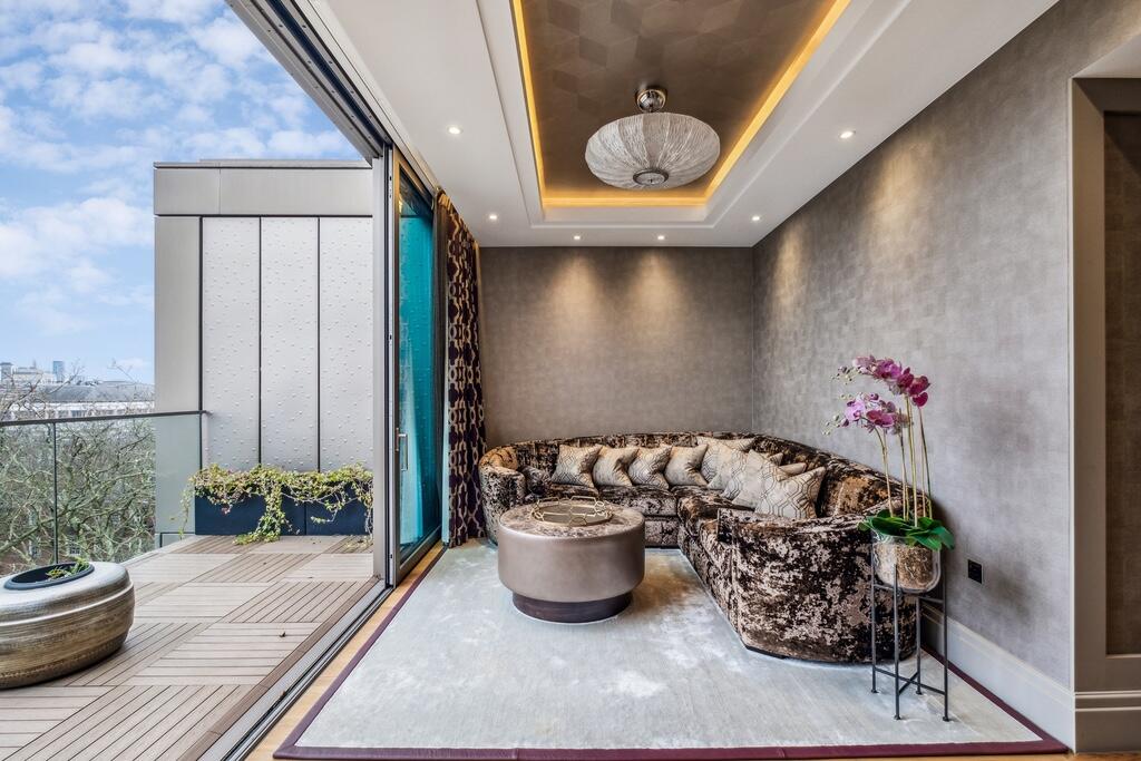 Principal Bedroom