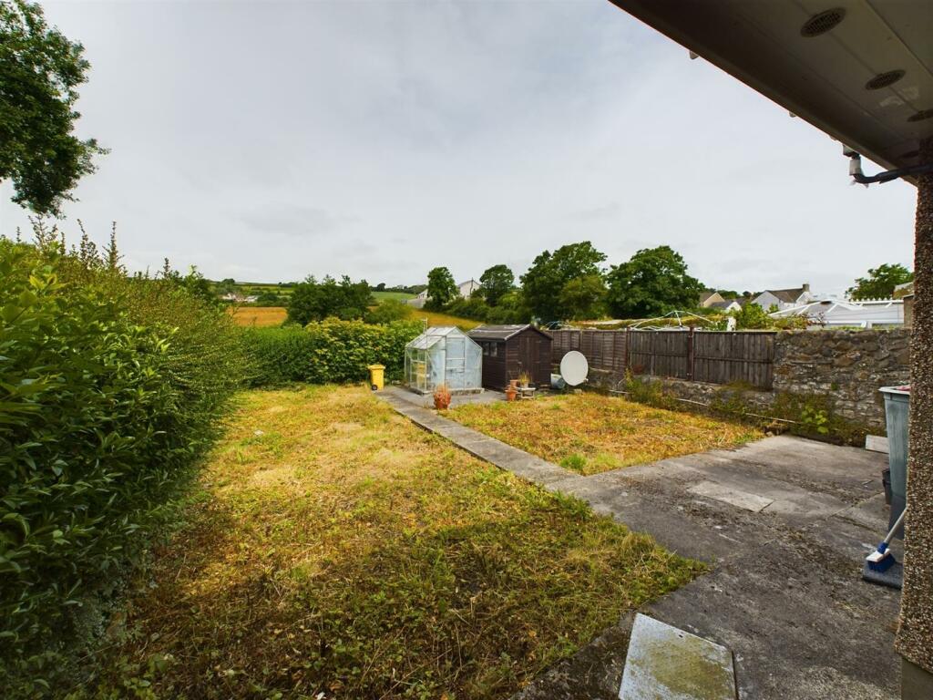 CAM03055G0-PR0116-STILL014.jpg