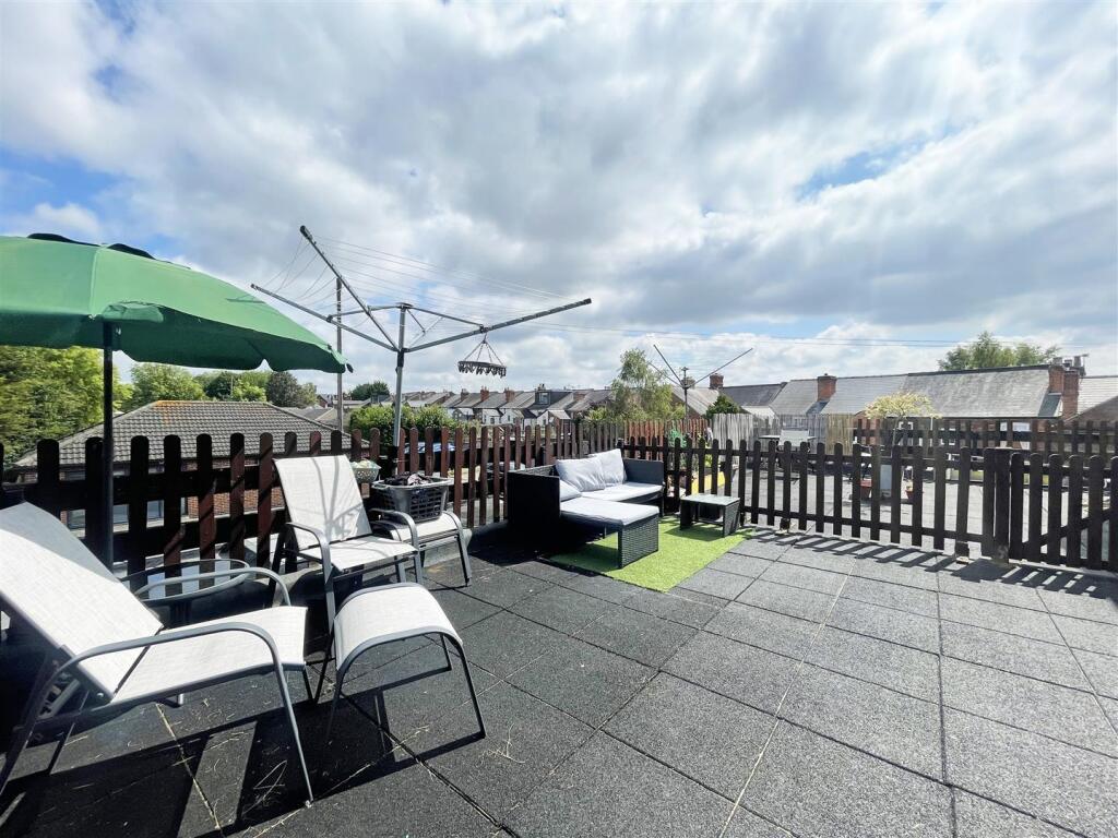 Outdoor Seating Area
